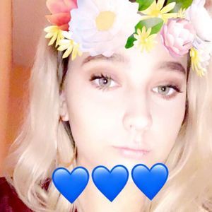 Meet your Posher, Katelyn